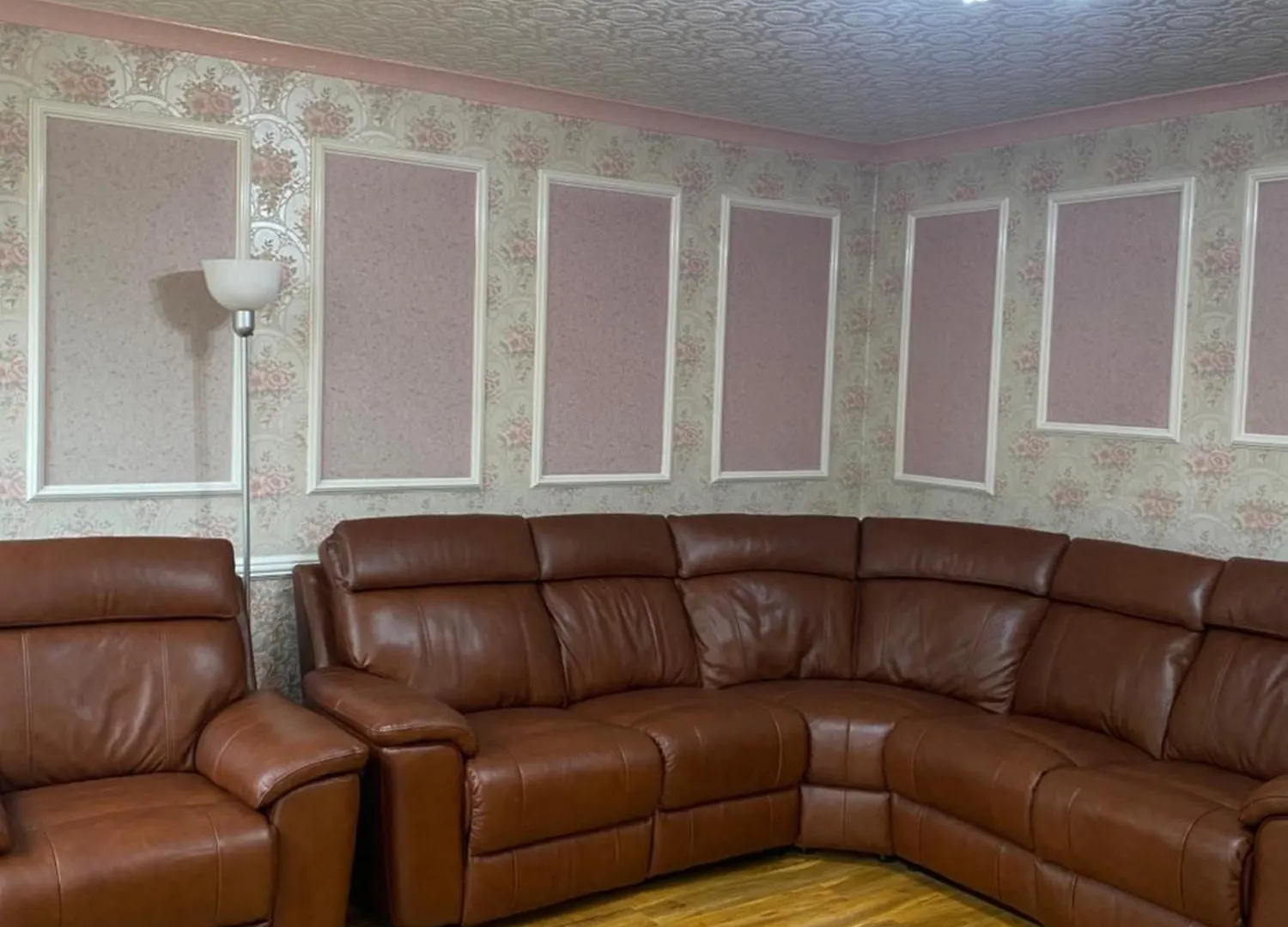 Luxury 3 Bedroom Flat With Garden London