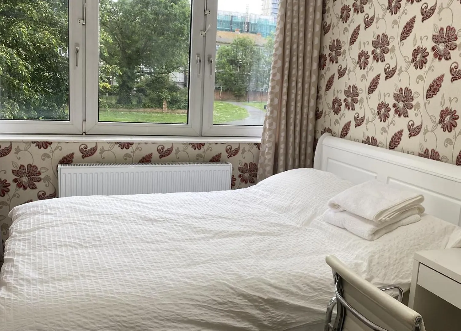 Luxury 3 Bedroom Flat With Garden London 0*,